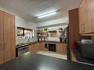 To Let 3 Bedroom Property for Rent in Table View Western Cape